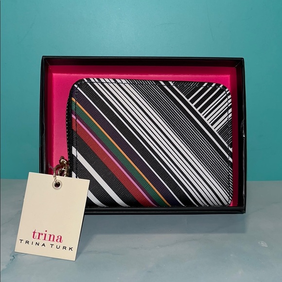 NWT & BOX💥 Trina Turk Multicolor Striped Wallet 💳 - Picture 1 of 5